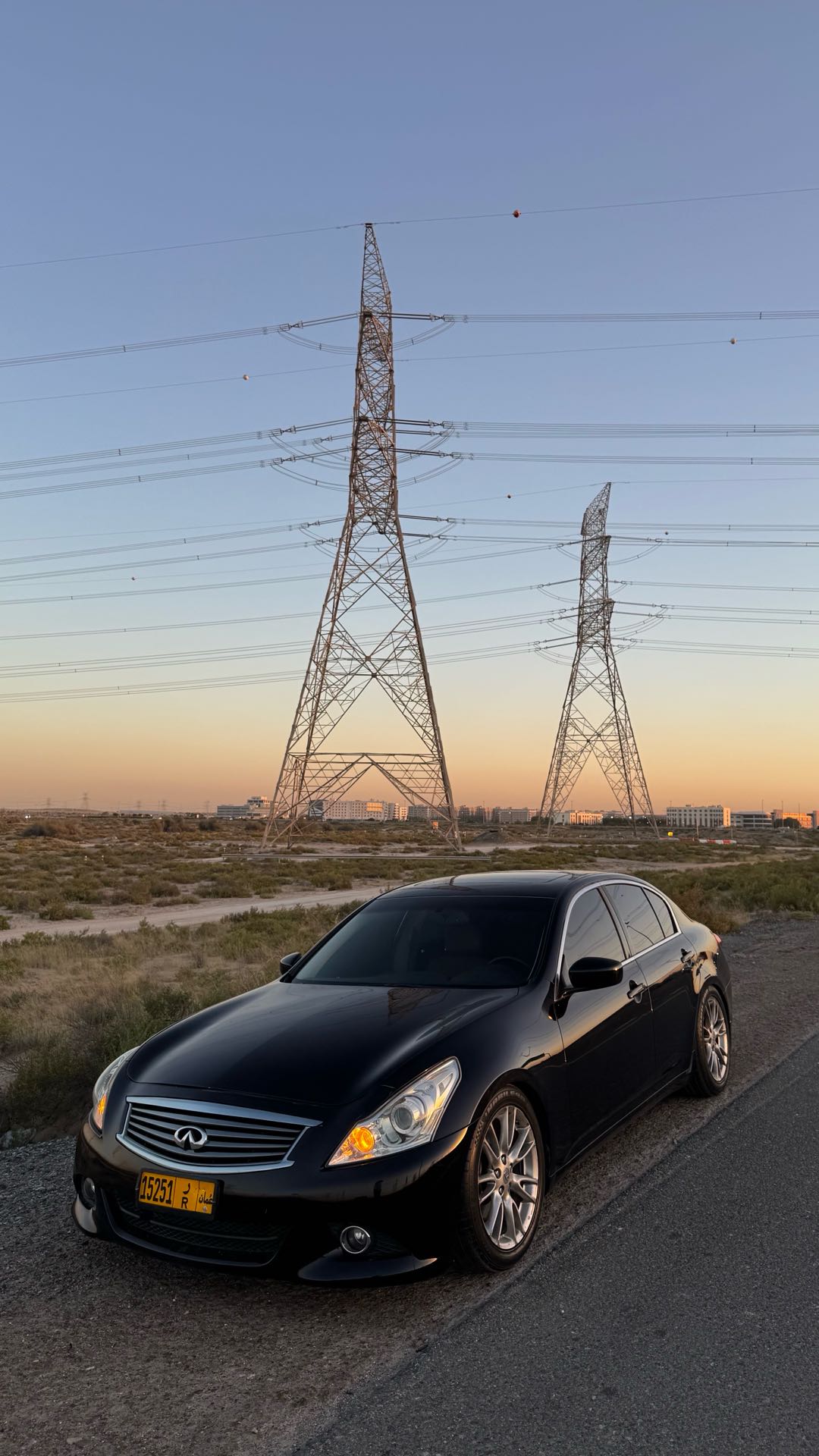 Car Image 2015 INFINITI G 