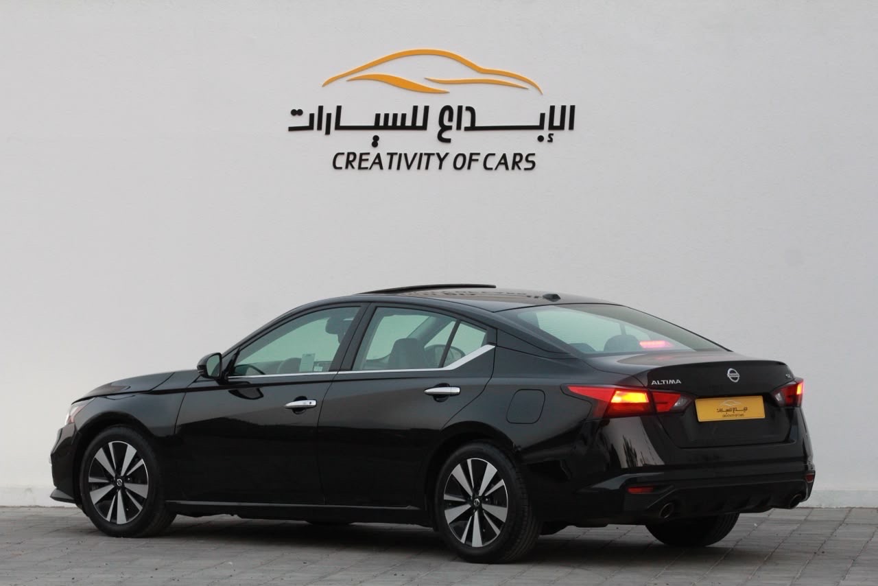 Car Image 2019 NISSAN ALTIMA SL
