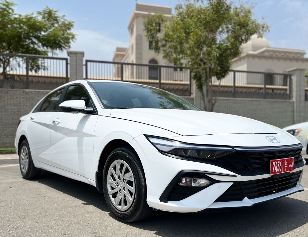 HYUNDAI ELANTRA 2024