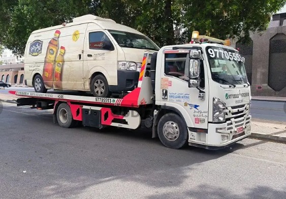 ISUZU Trucks 2010