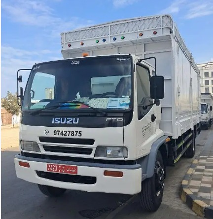 ISUZU Trucks 2010