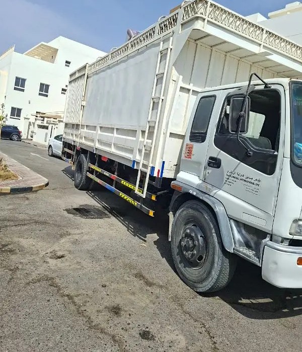 ISUZU GIGA 2010