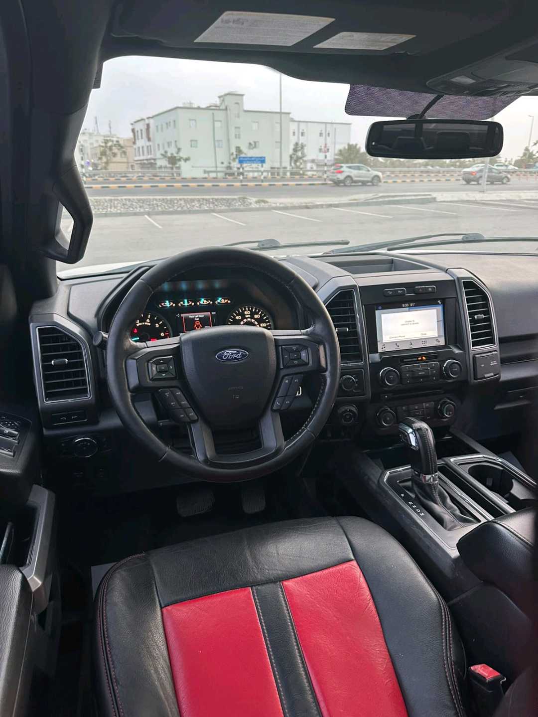 Car Image 2018 FORD F-150 Platinum