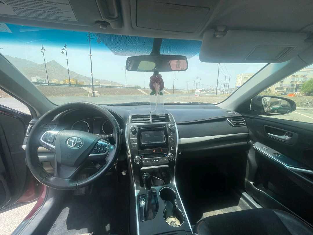 Car Image 2015 TOYOTA CAMRY XSE