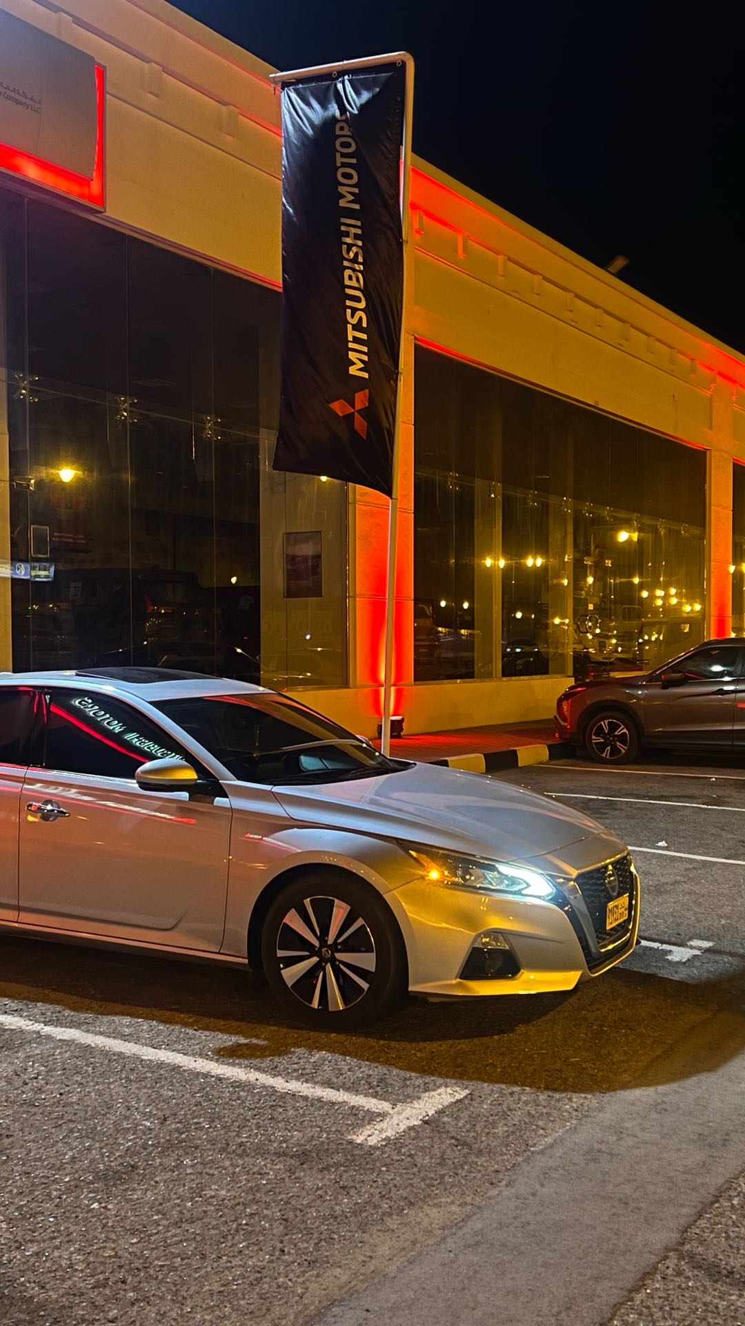 Car Image 2019 NISSAN ALTIMA SL