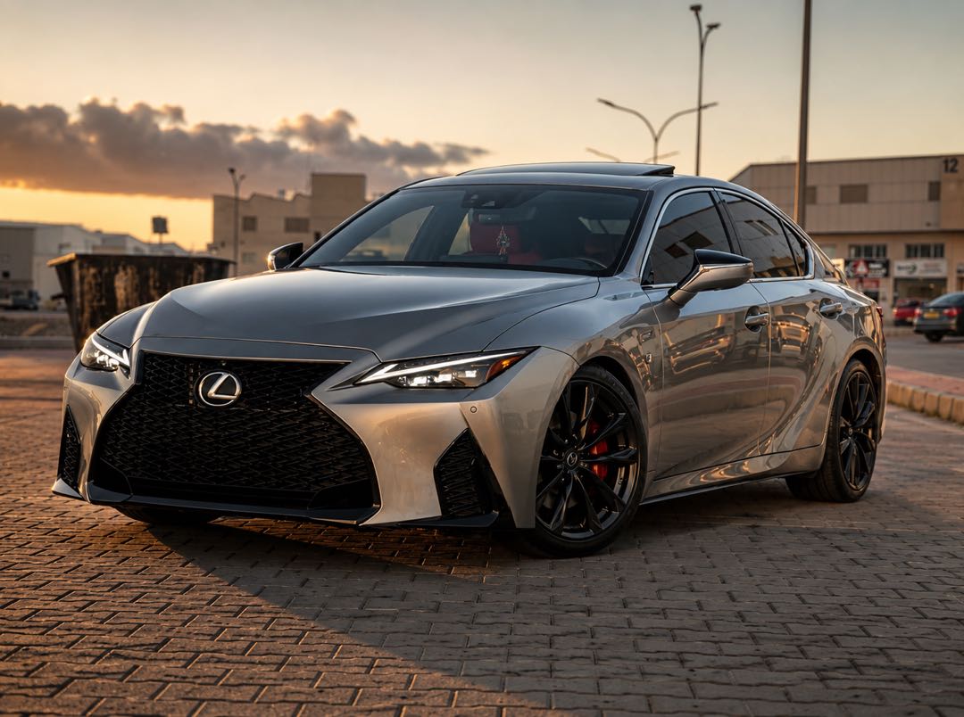 LEXUS IS 2024