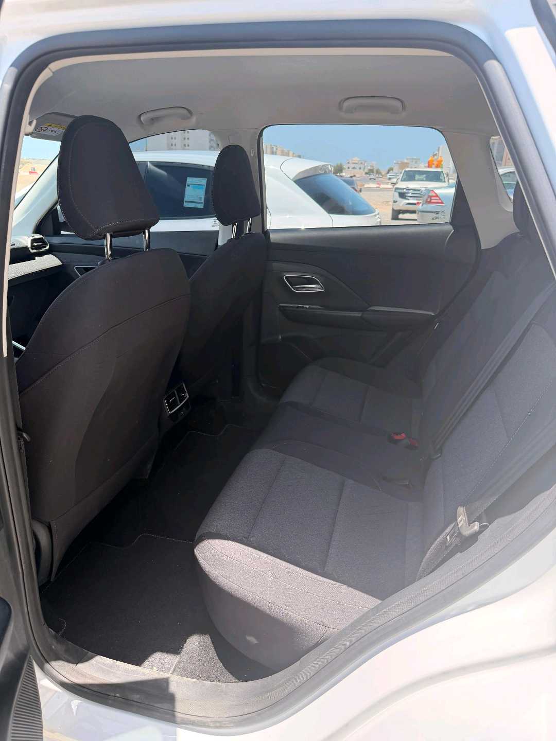 أم جي ZS 2025