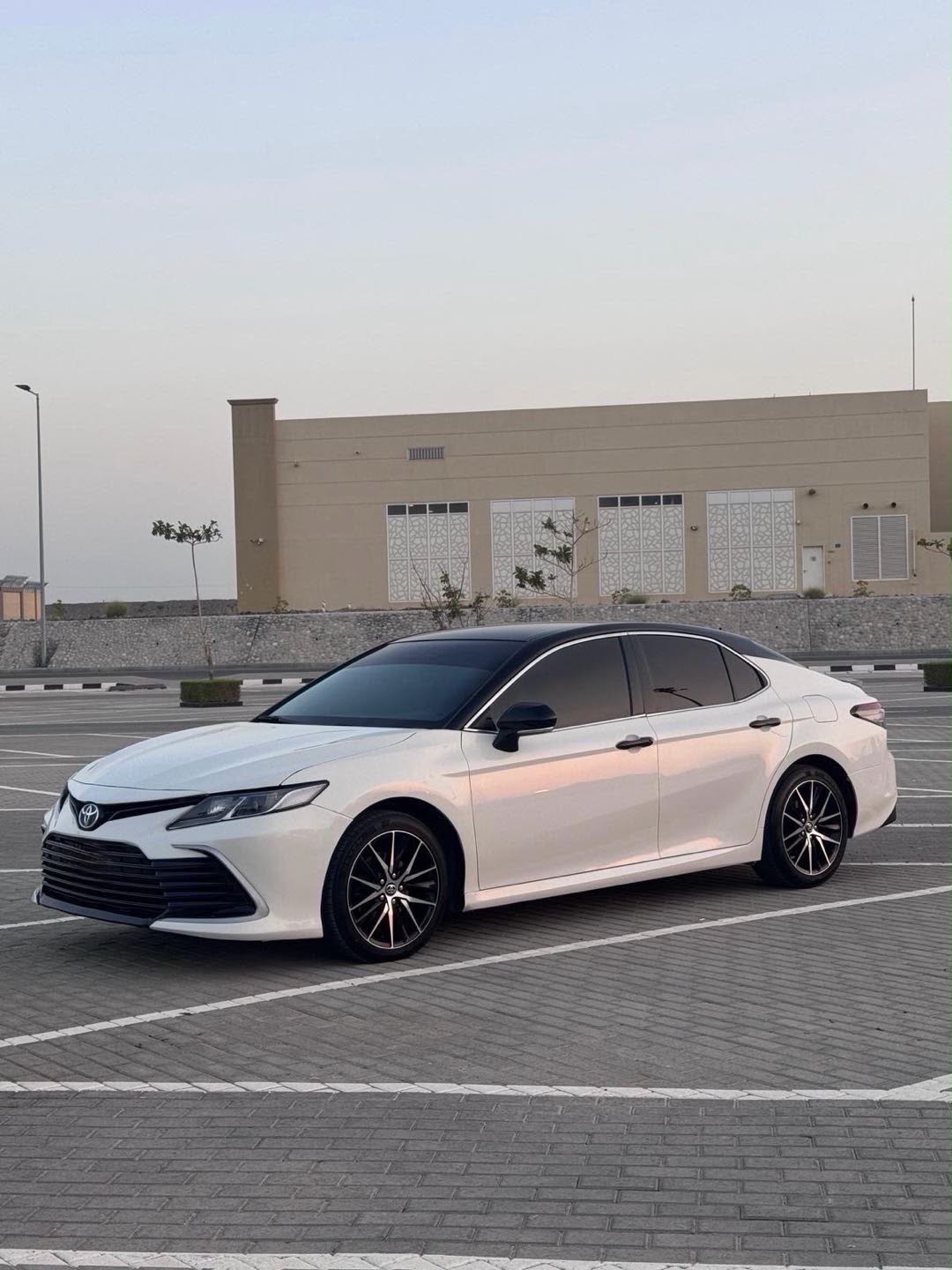 TOYOTA CAMRY 2022