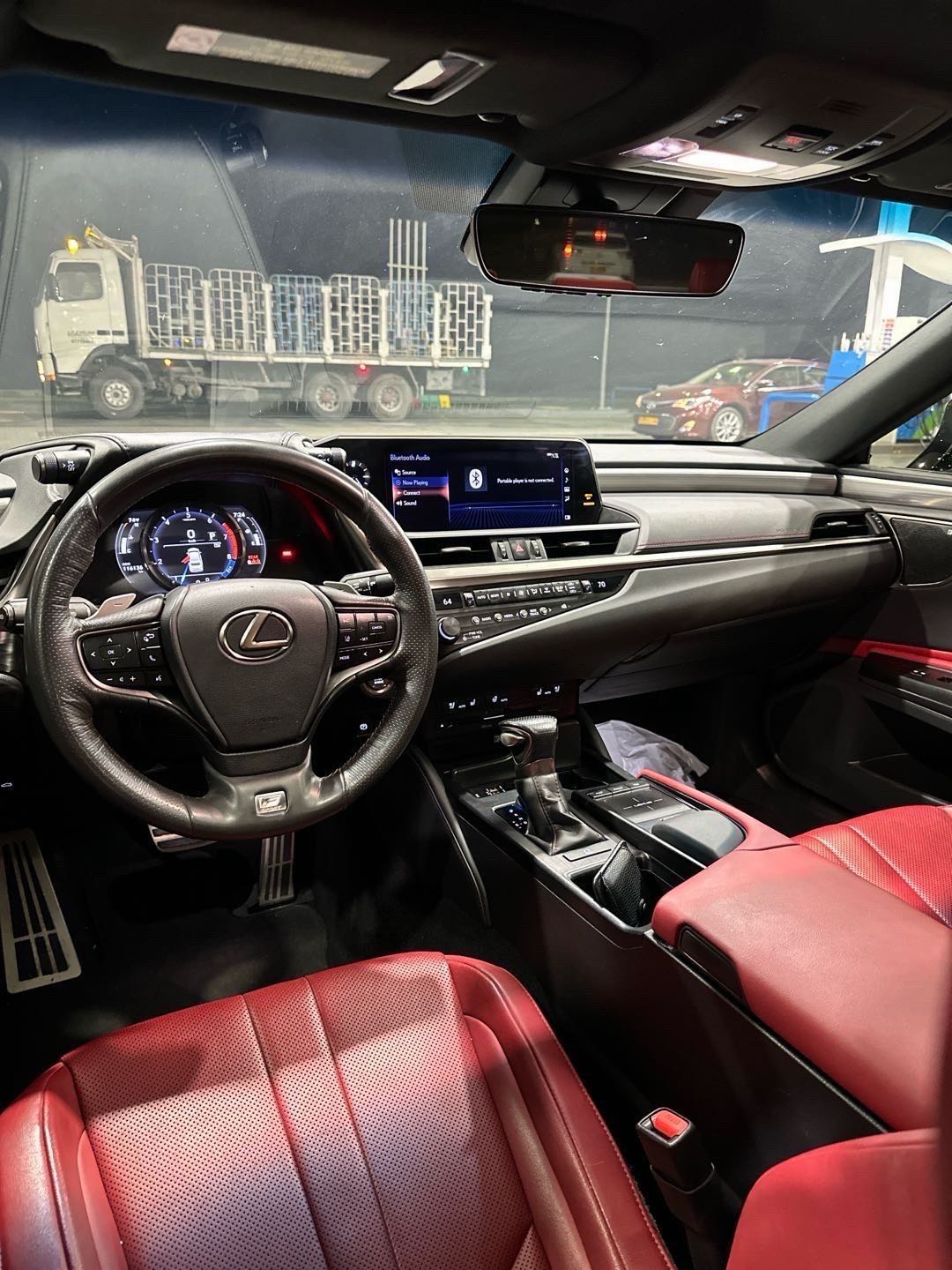 Car Image 2019 LEXUS ES F-sport