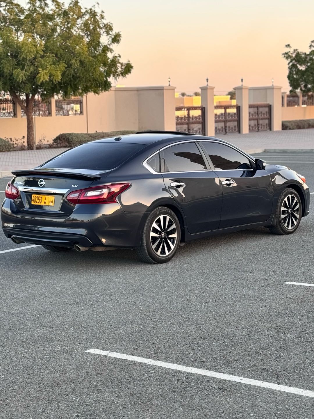 Car Image 2018 NISSAN ALTIMA SV
