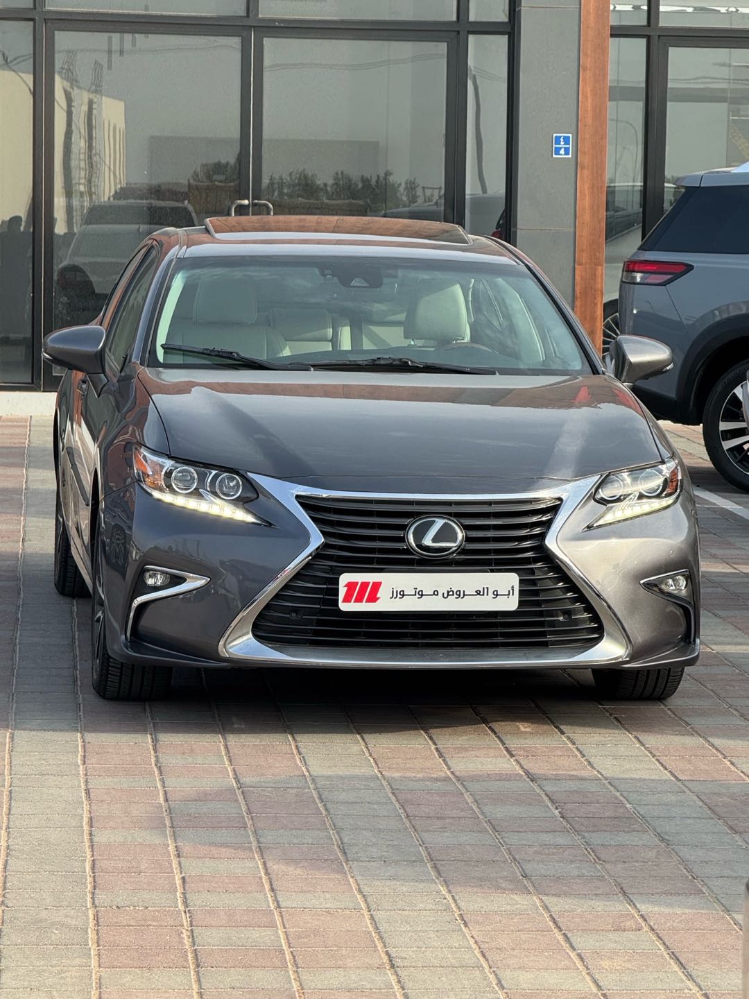 Car Image 2018 LEXUS ES 350