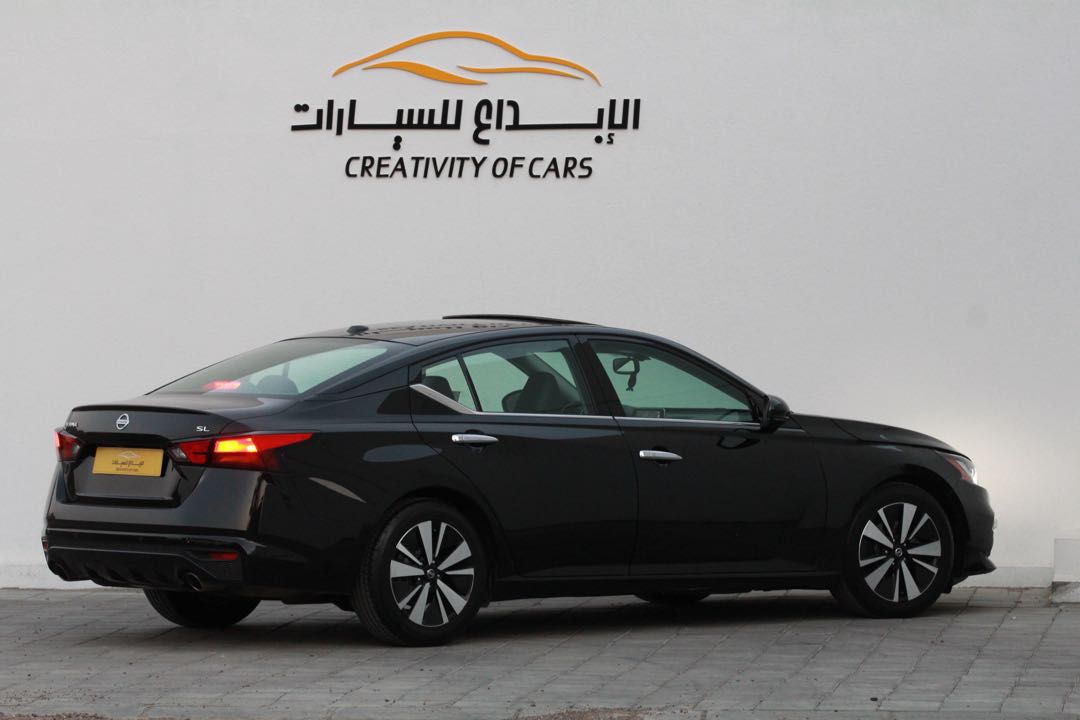 Car Image 2019 NISSAN ALTIMA SL