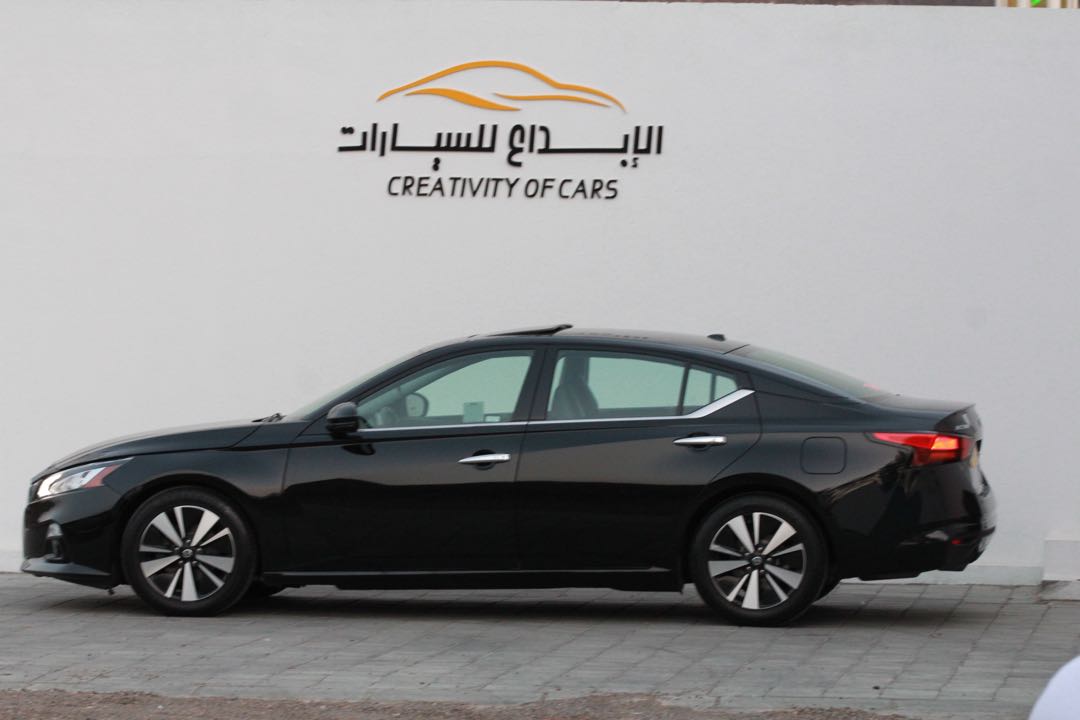 Car Image 2019 NISSAN ALTIMA SL