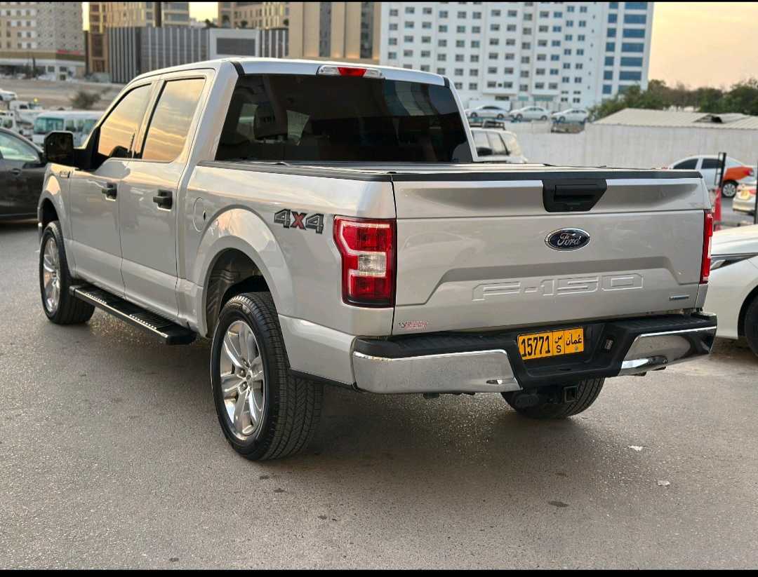 Car Image 2018 FORD F-150 XLT