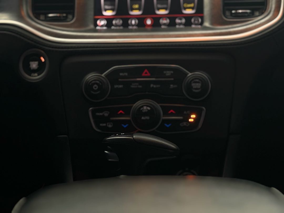Car Image 2019 DODGE CHARGER Daytona