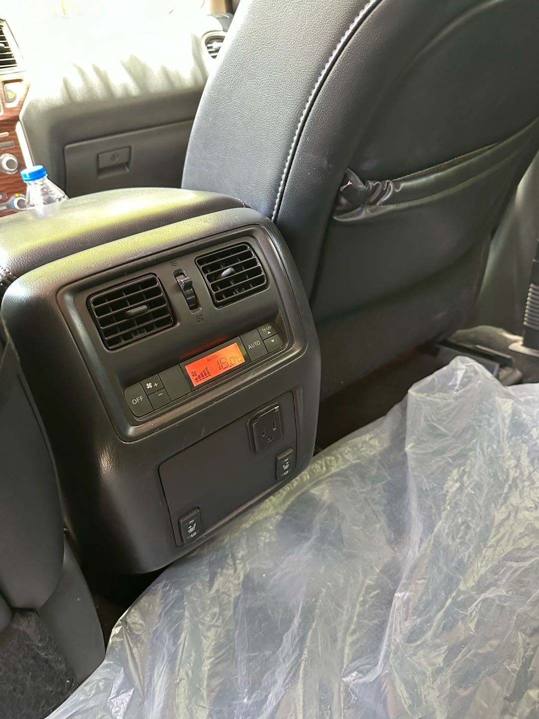 Car Image 2017 NISSAN PATHFINDER PLATINUM