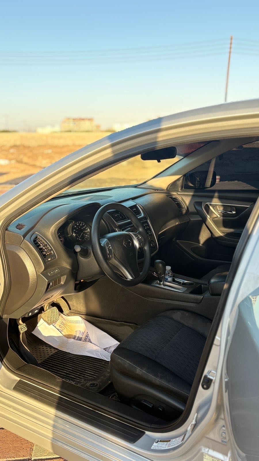 Car Image 2017 NISSAN ALTIMA SV