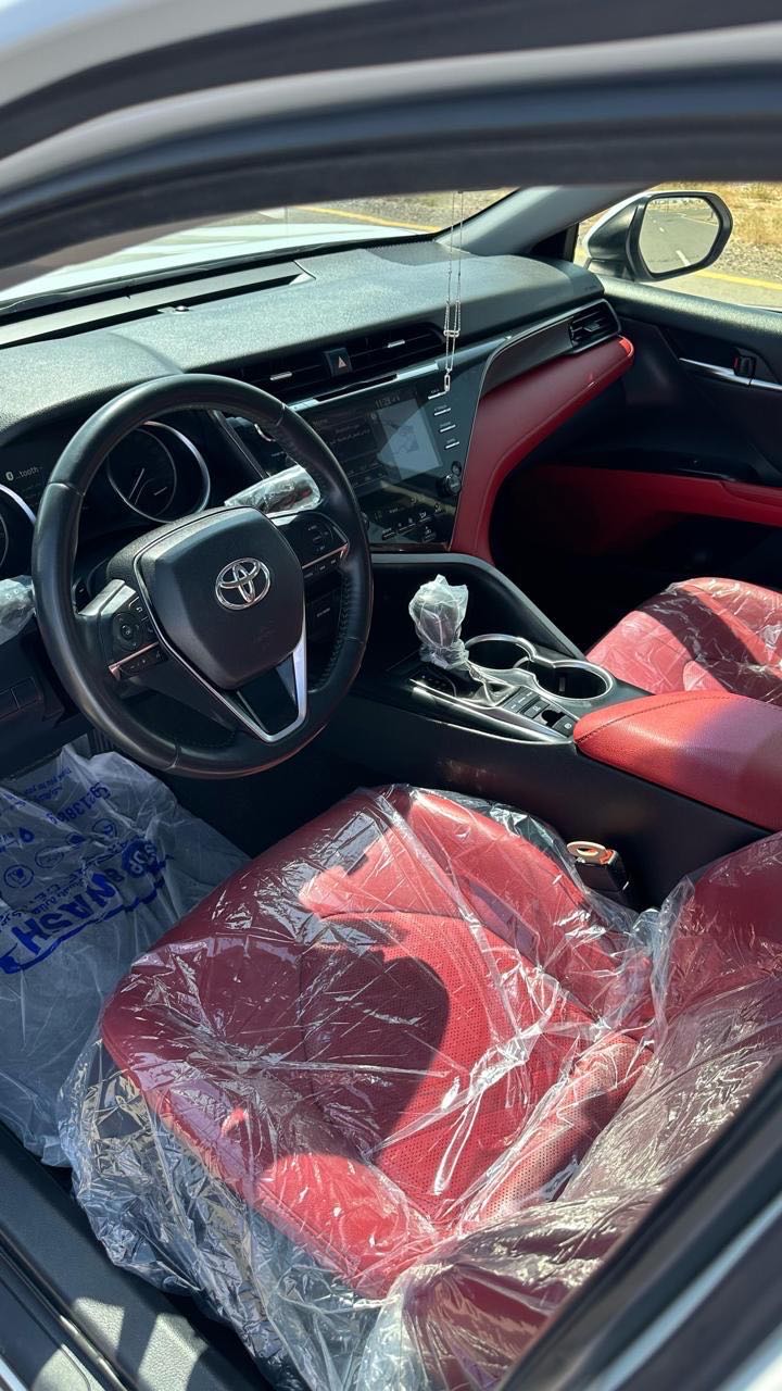 Car Image 2019 TOYOTA CAMRY Grande