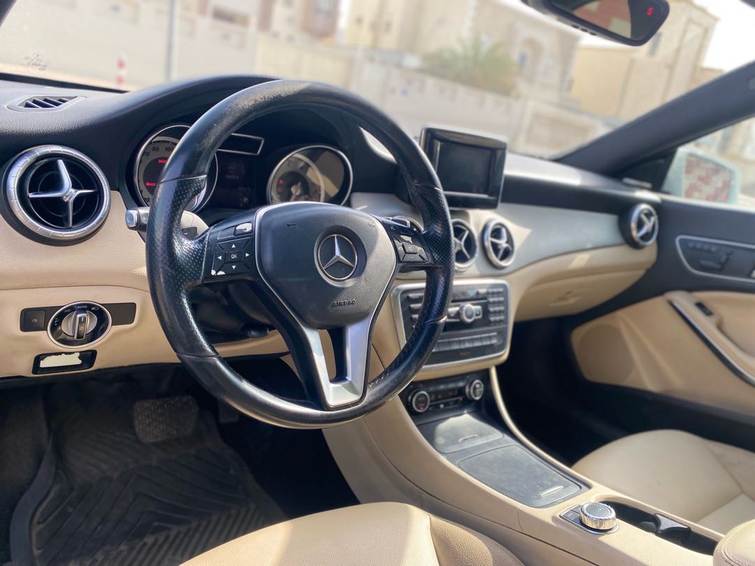 Car Image 2014 MERCEDES CLA CLASS 