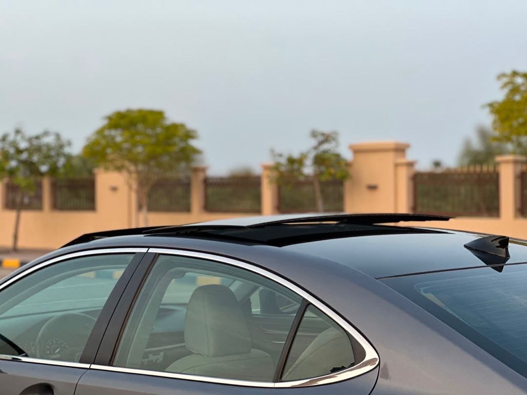 Car Image 2017 LEXUS ES 350