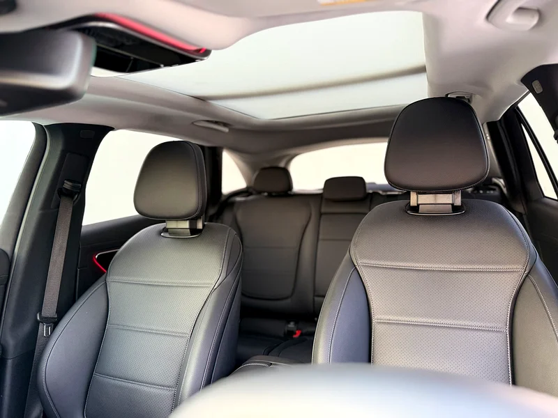 Car Image 2023 MERCEDES GLC CLASS 