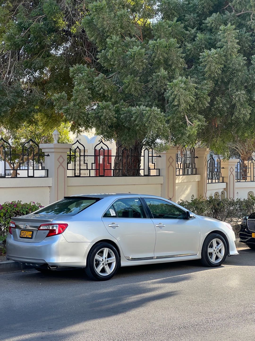 Car Image 2014 TOYOTA CAMRY SE