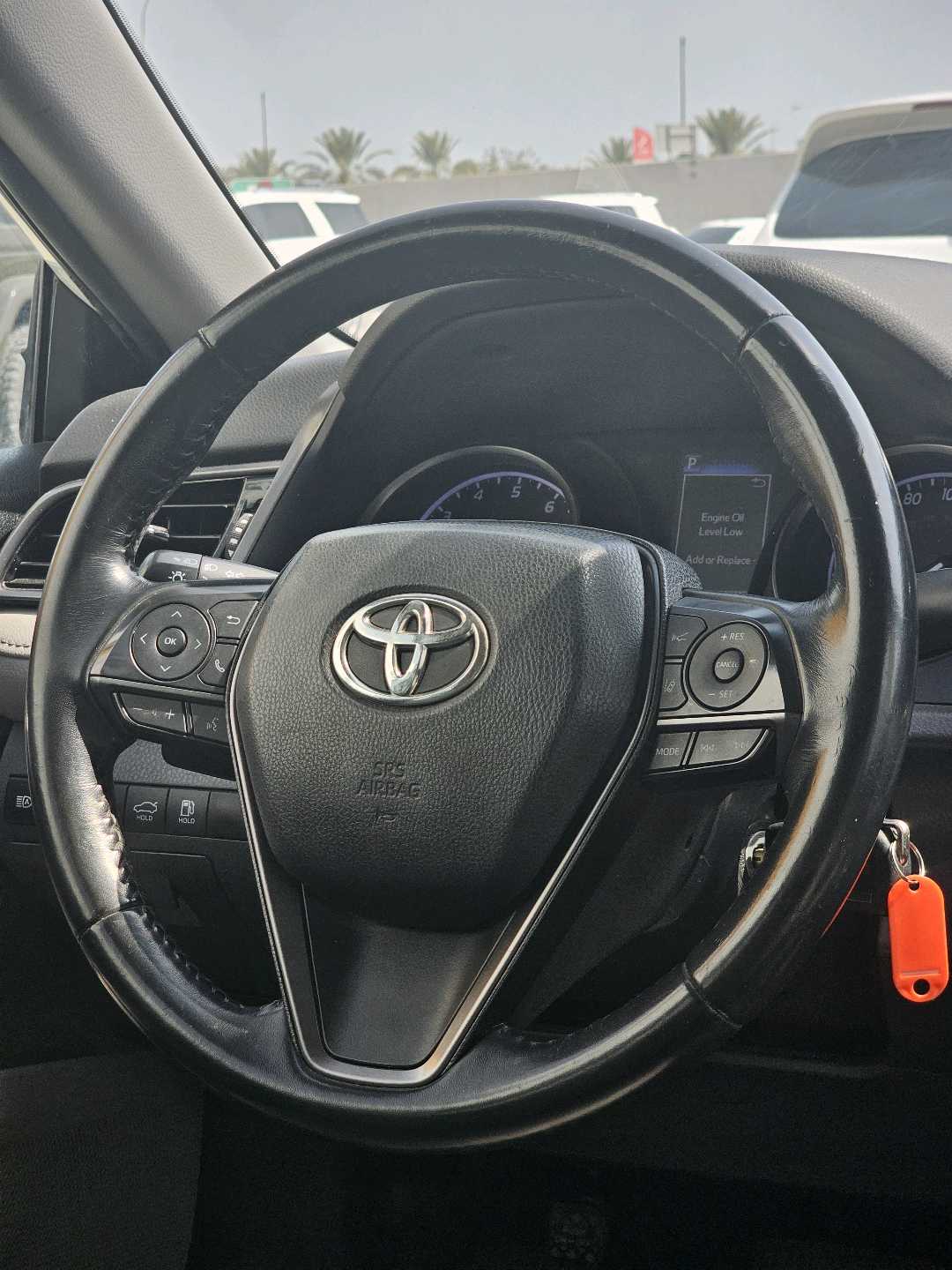 Car Image 2021 TOYOTA CAMRY SE