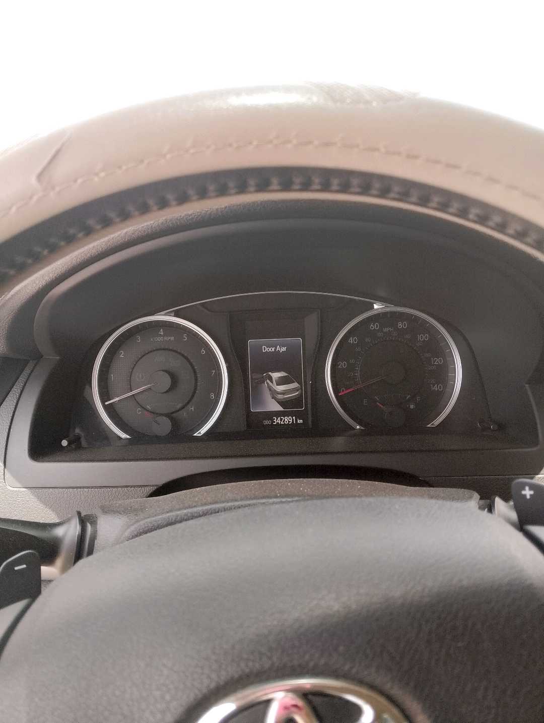 Car Image 2017 TOYOTA CAMRY SE