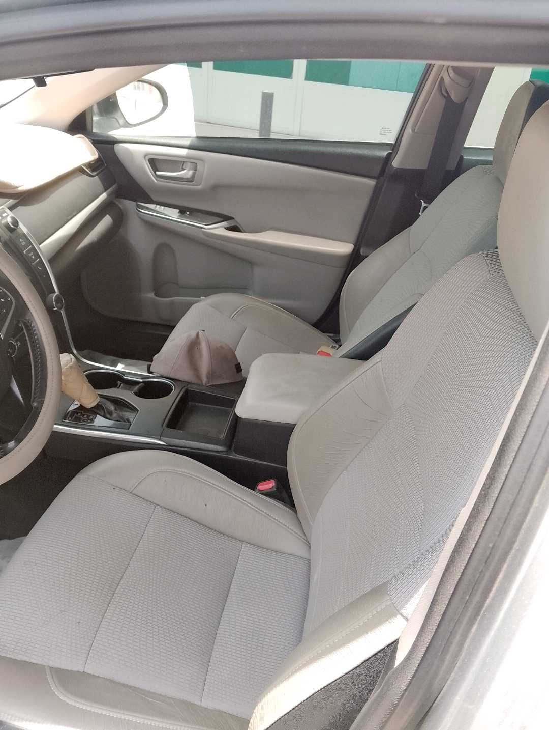 Car Image 2017 TOYOTA CAMRY SE
