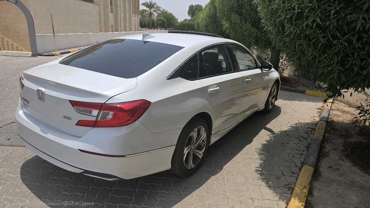 Car Image 2018 HONDA ACCORD EXL