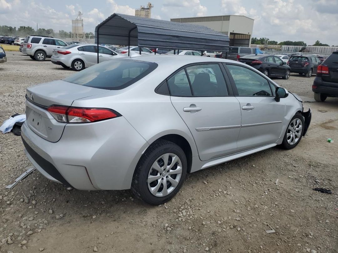 Car Image 2020 TOYOTA COROLLA LE