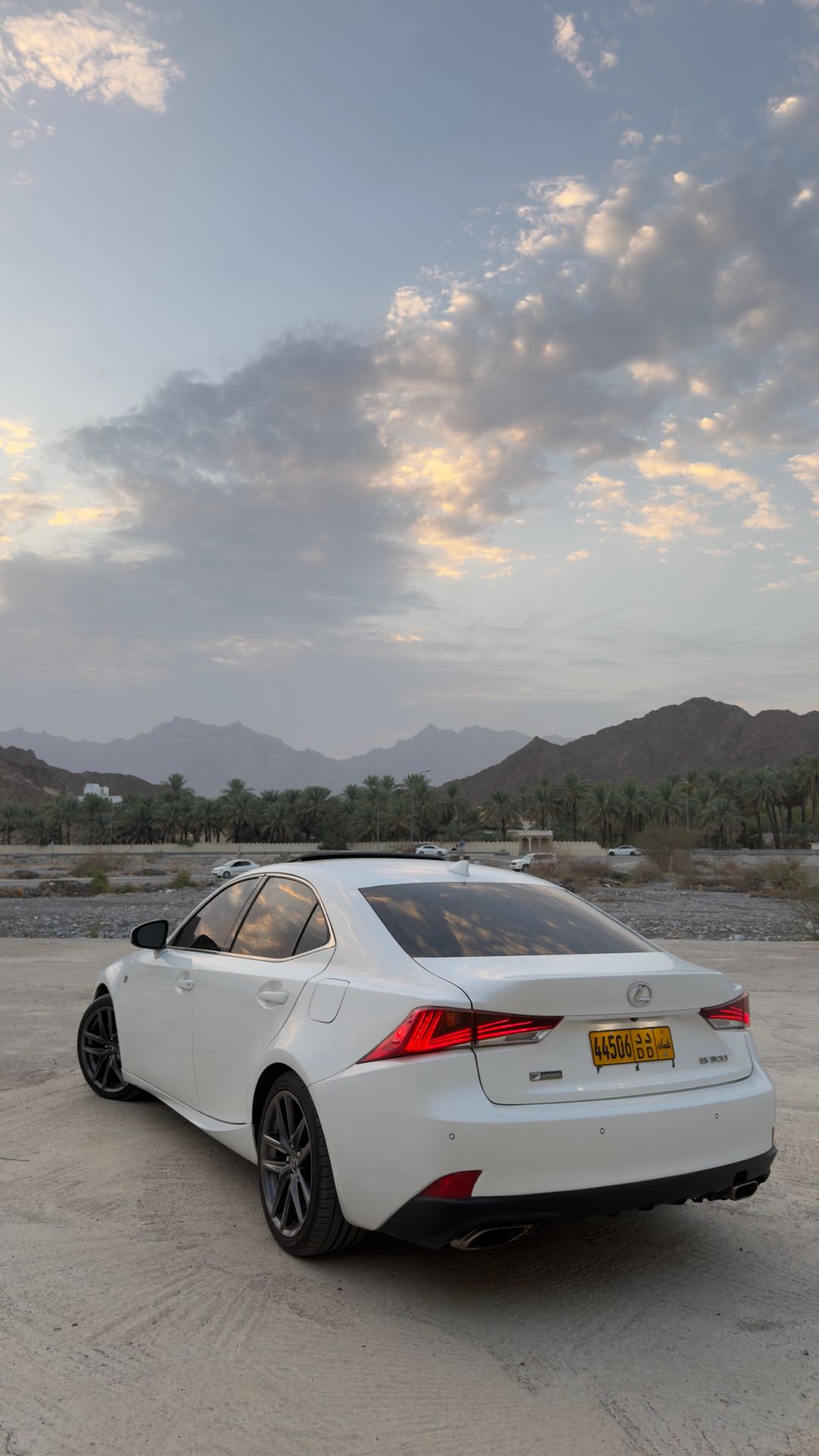 Car Image 2018 LEXUS IS 300