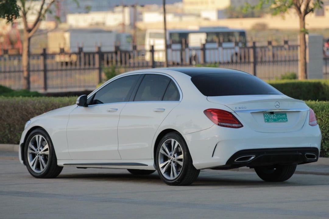 Car Image 2017 MERCEDES C Class 300