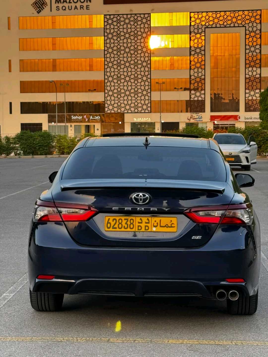 Car Image 2021 TOYOTA CAMRY SE