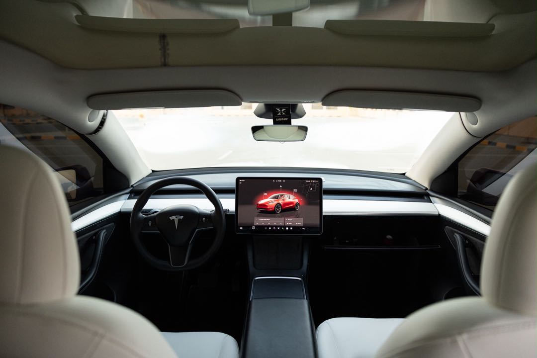 Car Image 2023 TESLA Model Y 