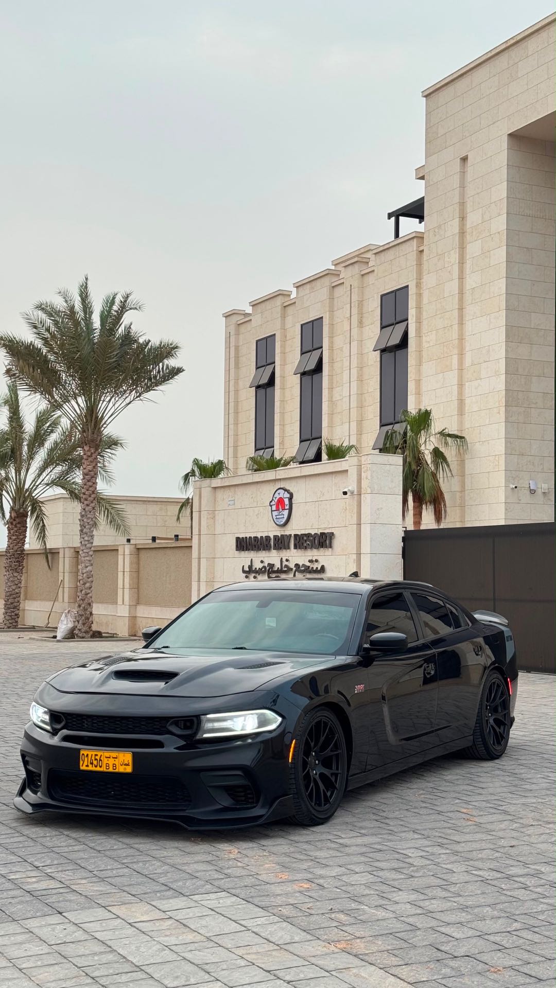 Car Image 2018 DODGE CHARGER SXT