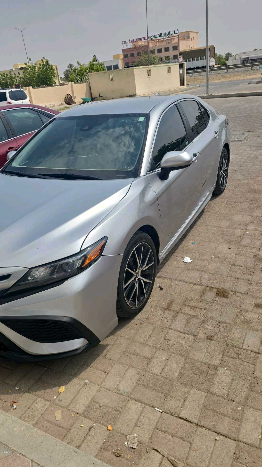 Car Image 2021 TOYOTA CAMRY SE
