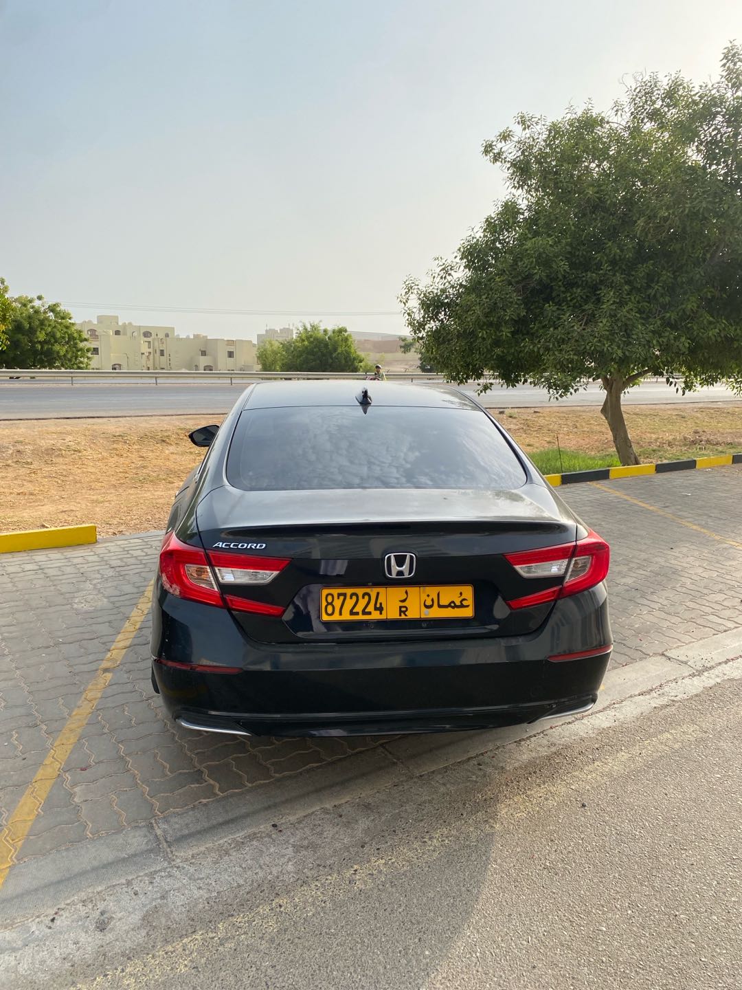 Car Image 2018 HONDA ACCORD EXL