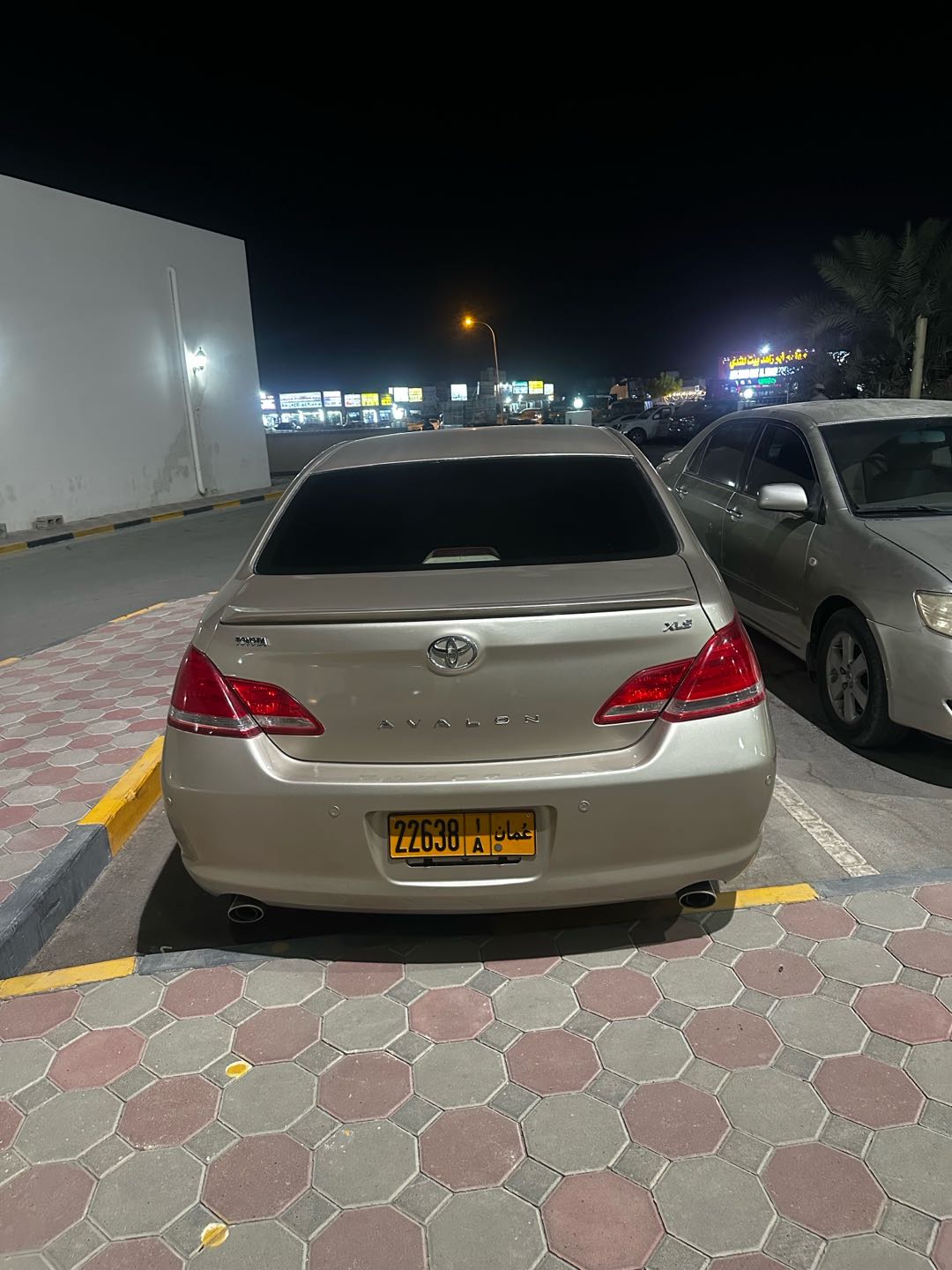 Car Image 2006 TOYOTA AVALON XLE