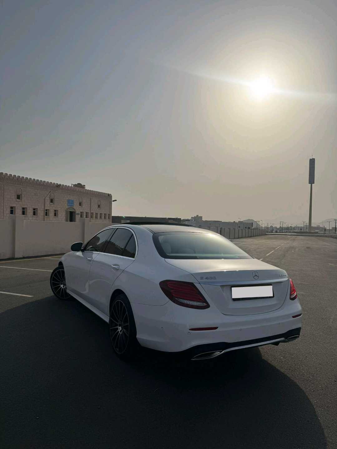 Car Image 2017 MERCEDES E Class 400