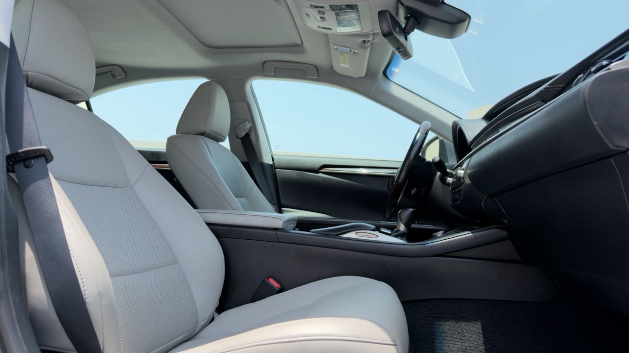 Car Image 2018 LEXUS ES 350
