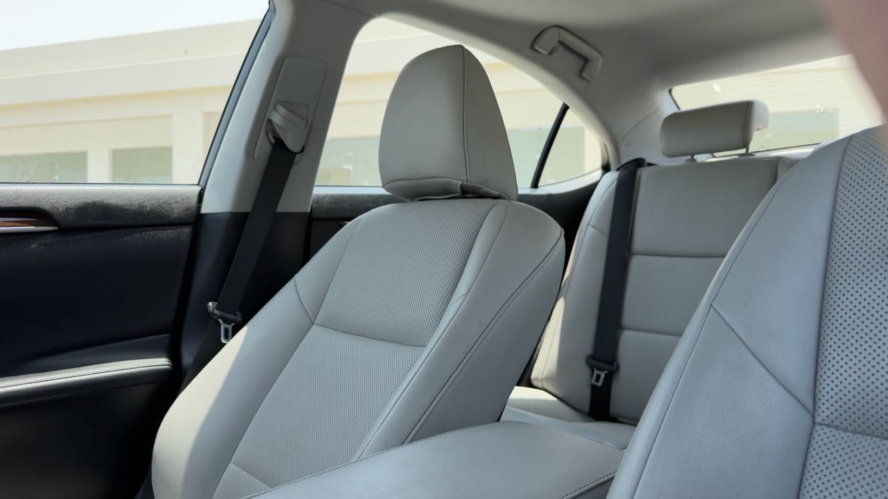 Car Image 2018 LEXUS ES 350