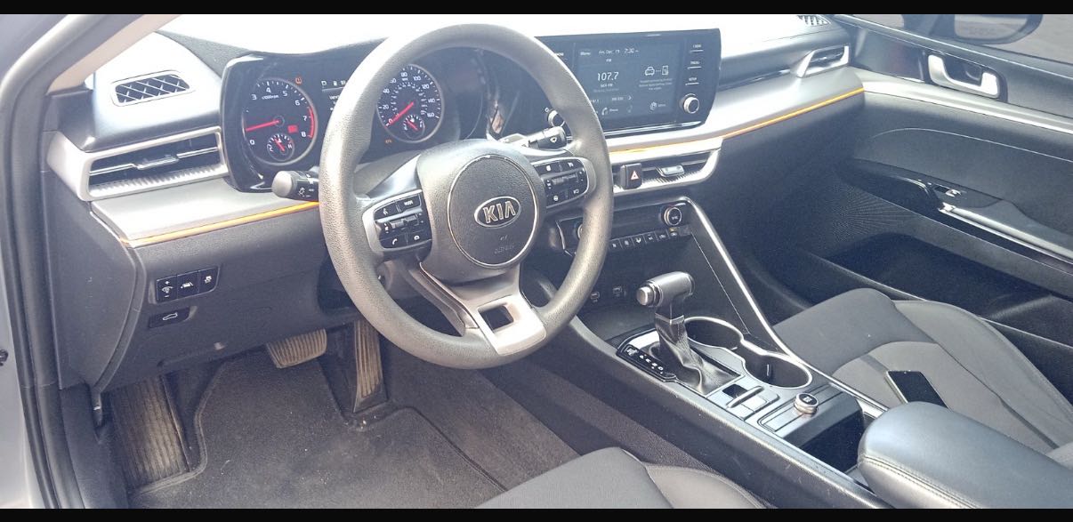 KIA K5 2023
