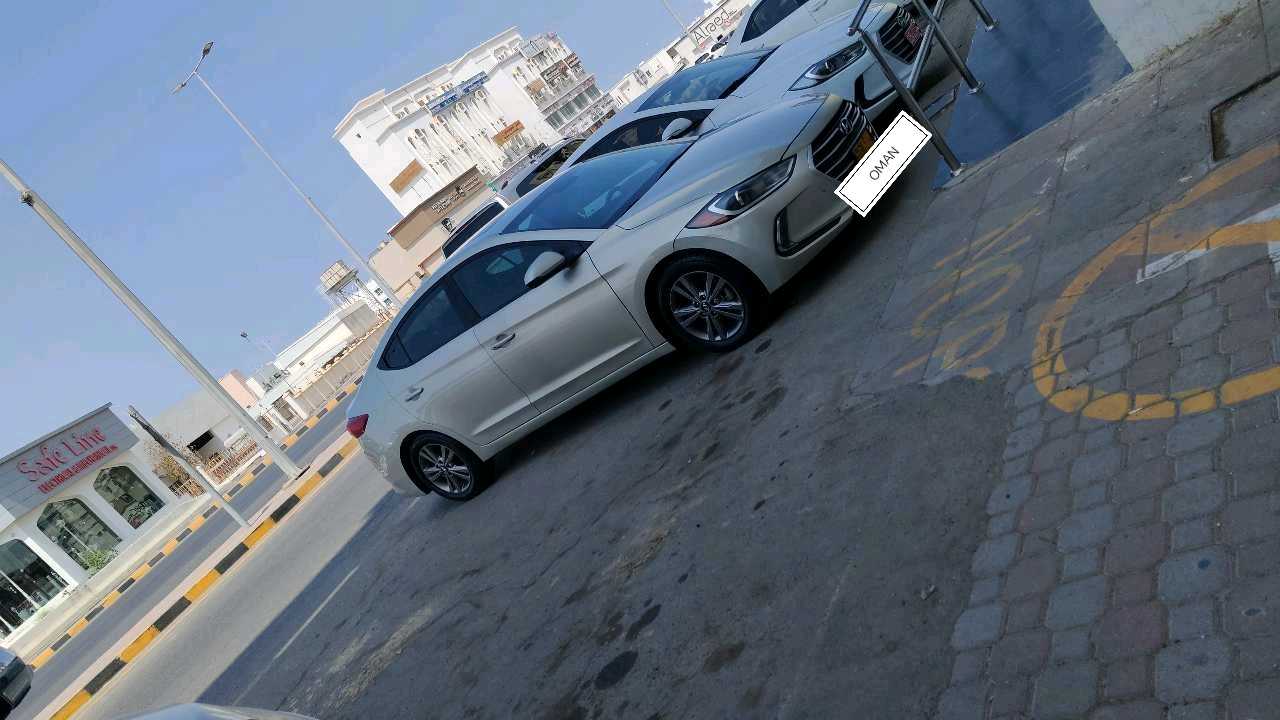 Car Image 2017 HYUNDAI ELANTRA SEL