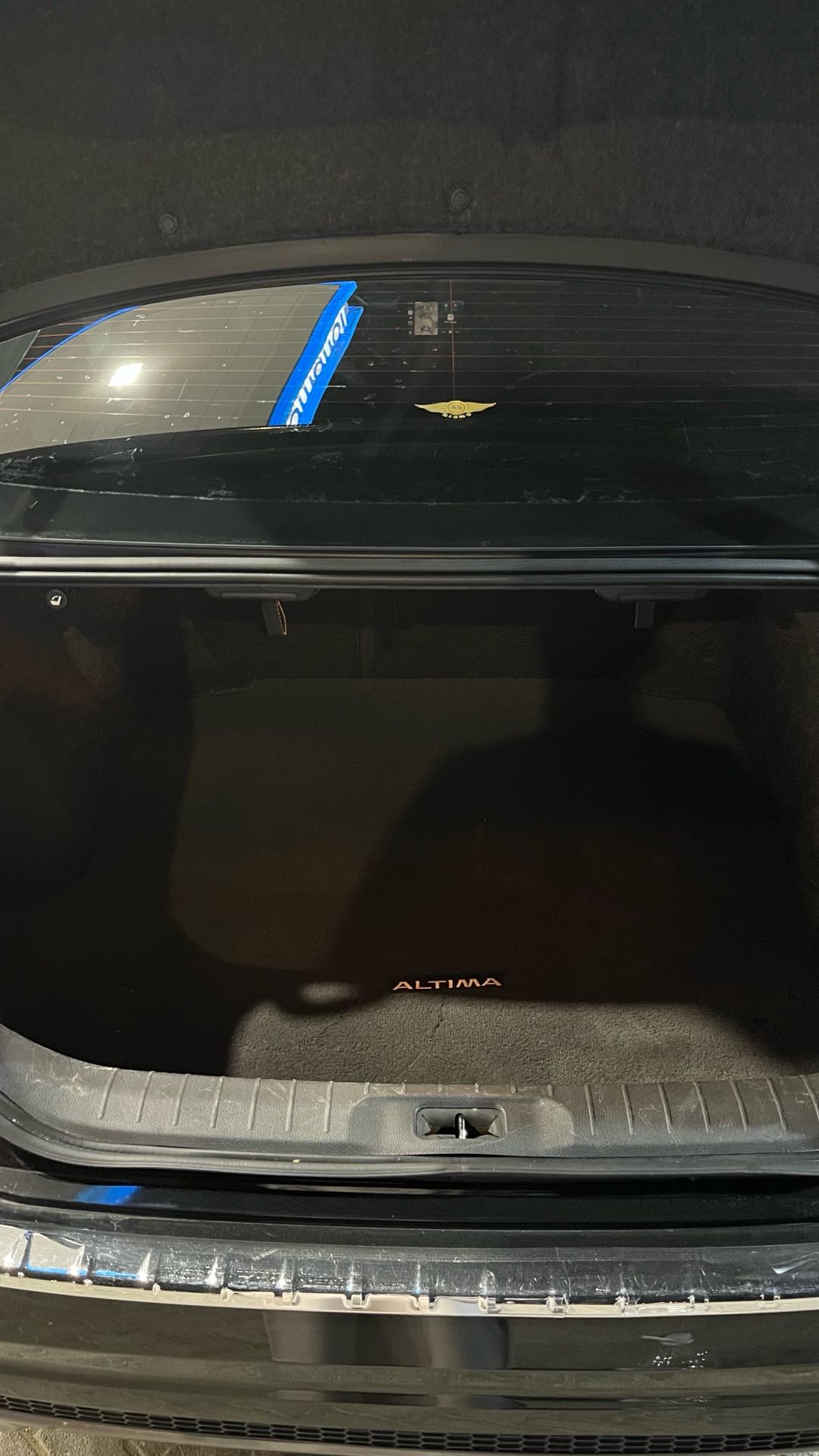 Car Image 2019 NISSAN ALTIMA SR