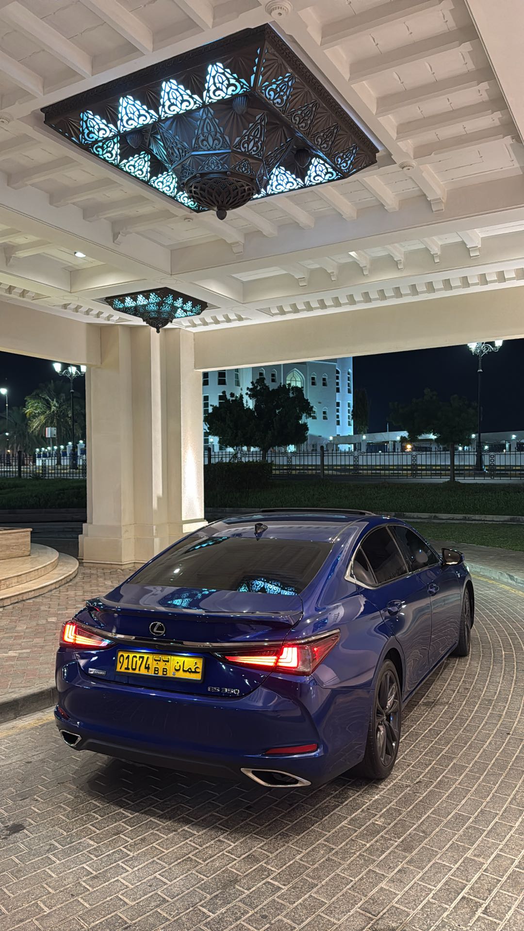 Car Image 2019 LEXUS ES 350