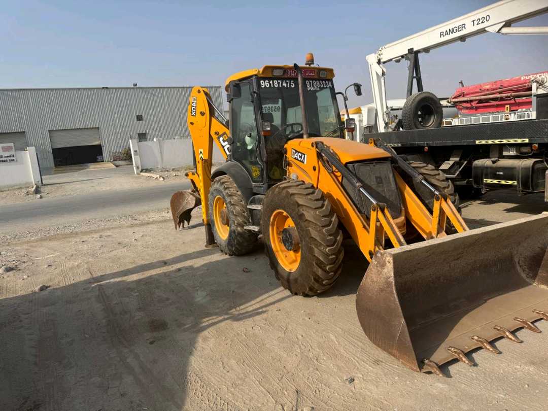 JCB 3DX Plus 2015