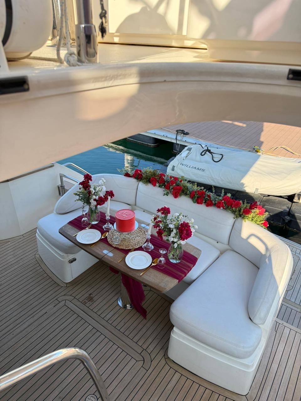 أخرى قارب 2020