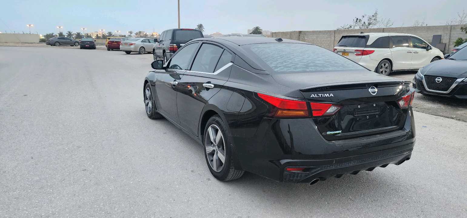 Car Image 2019 NISSAN ALTIMA SV