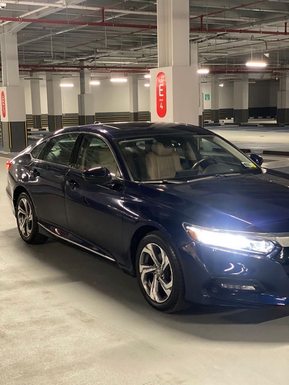 Car Image 2019 HONDA ACCORD EXL